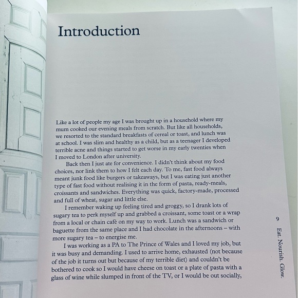 NEW Amelia Freer Eat Nourish Glow Paperback Cookbook Recipe Book - Picture 5 of 12